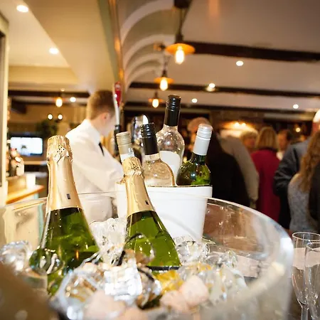 Blue Bell Country 4*