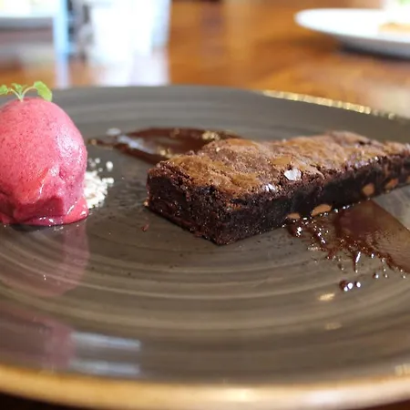 Hotel Blue Bell Country