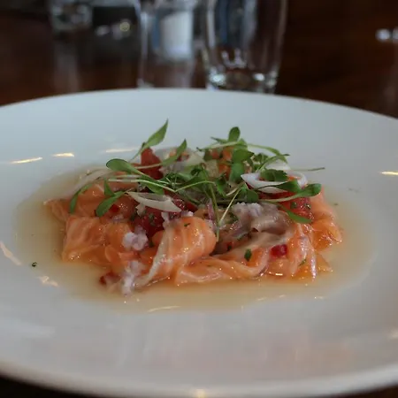 Hotel Blue Bell Country 4*