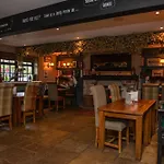 Blue Bell Country Hotel Arkendale