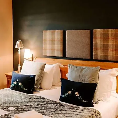 Blue Bell Country Hotel 4*
