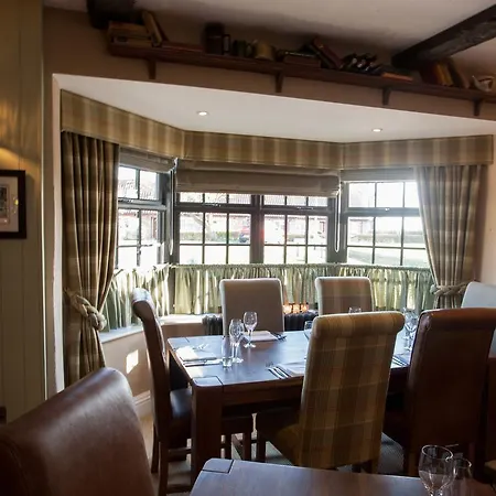 Blue Bell Country Hotell 4*